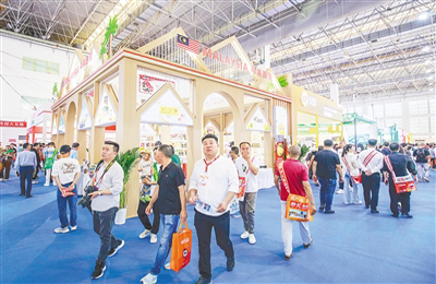  展會(huì)擴(kuò)大“朋友圈” 企業(yè)走出“國(guó)際范”
